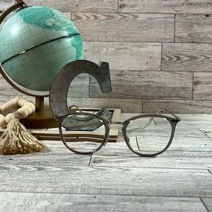 Ray Ban Progressive Readers. Clear on top, 2.0x on bottom. Wire stems.